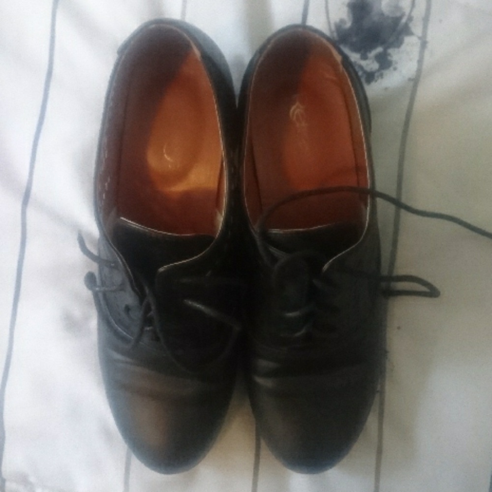 Heeled Oxford
